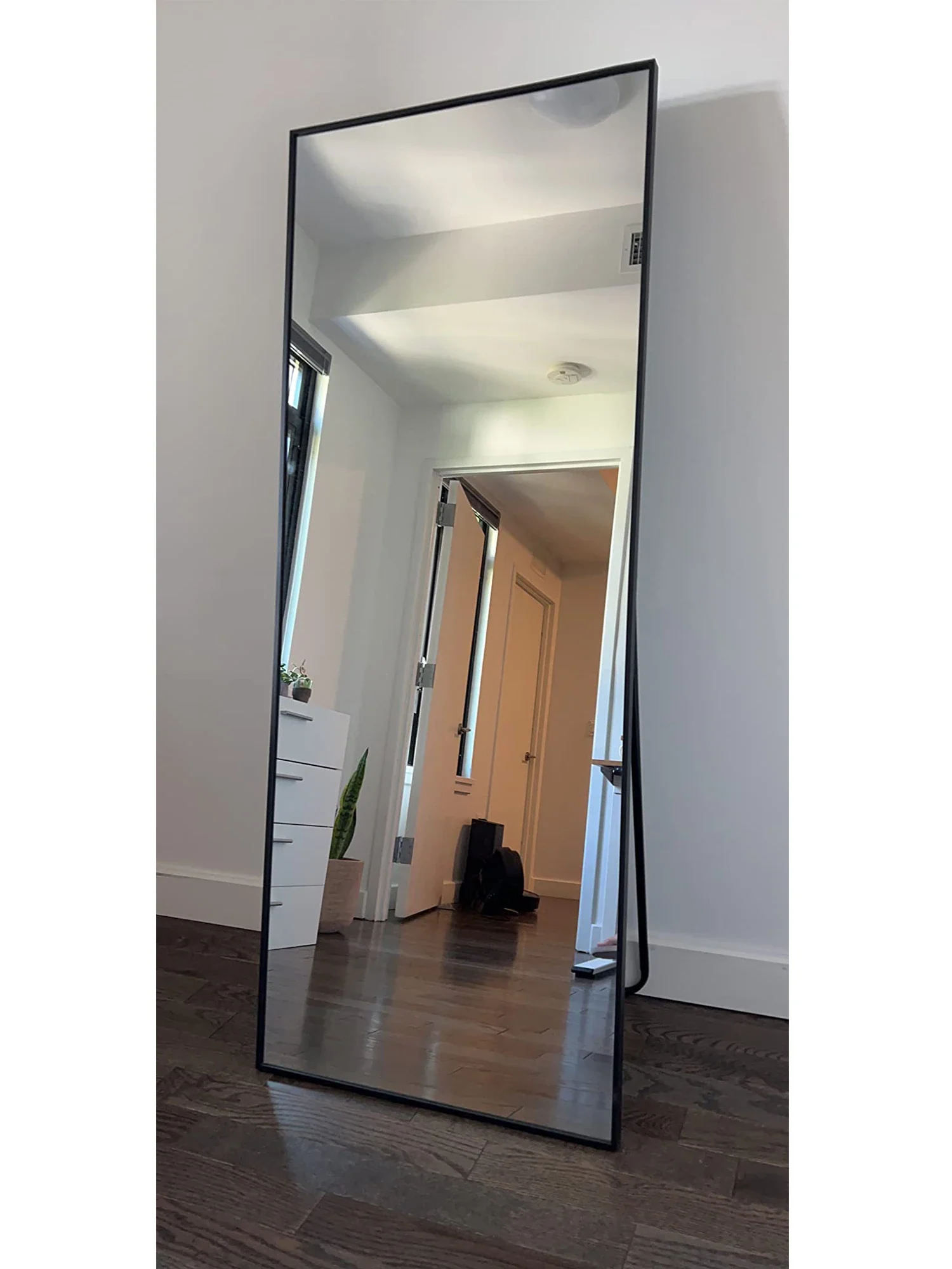 Minimalist Full-Length Mirror - Image 9